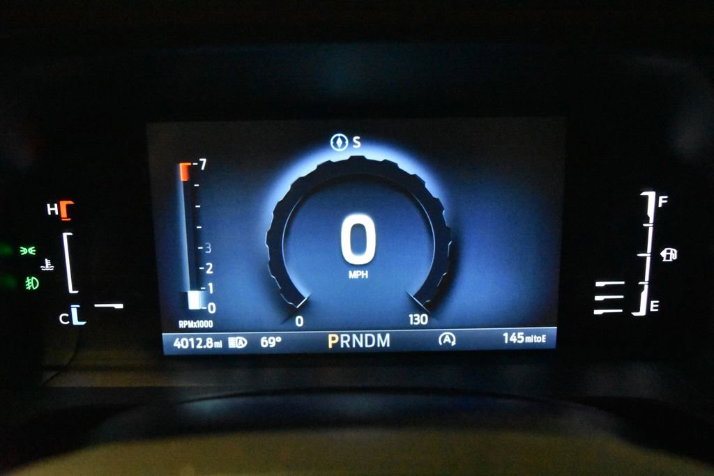 Used 2025 Ford Ranger XLT w/ Equipment Group 301A High image 14