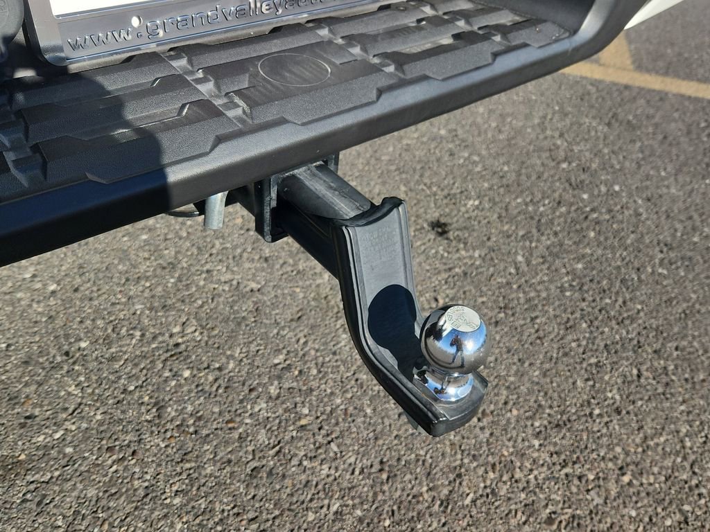 Used 2023 Nissan Frontier PRO-4X w/ Pro Convenience Package image 14