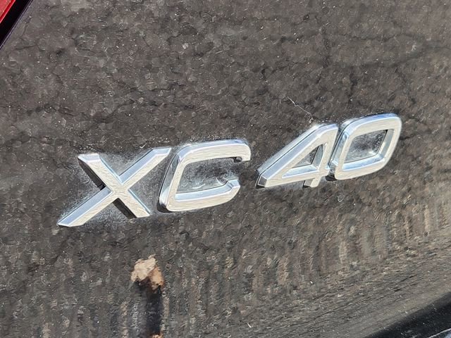 Certified 2023 Volvo XC40 Recharge Plus image 17