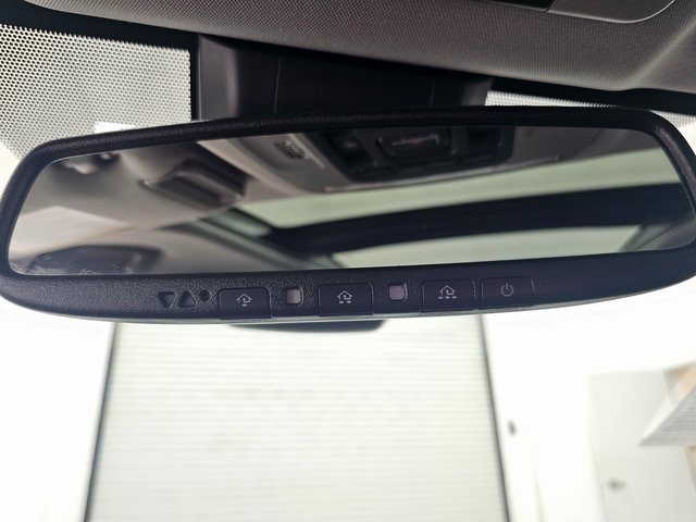 Used 2021 Toyota Camry XSE image 23