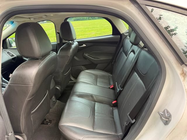 Used 2014 Ford Focus Titanium FWD image 8