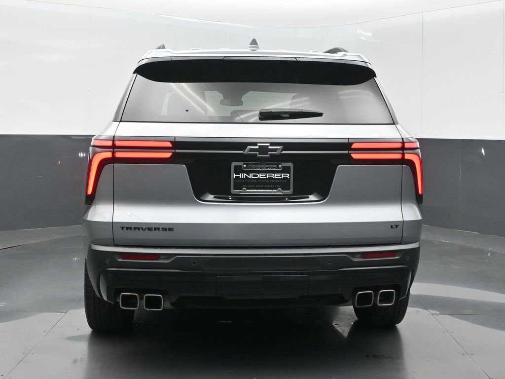 Used 2024 Chevrolet Traverse LT w/ Midnight/Sport Edition FWD image 19