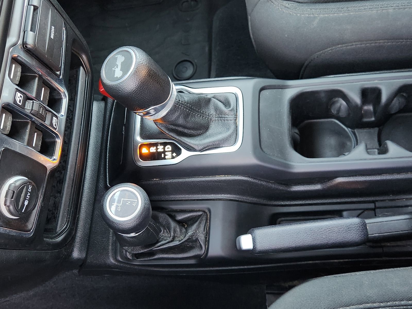 Used 2021 Jeep Wrangler Unlimited Sport image 24