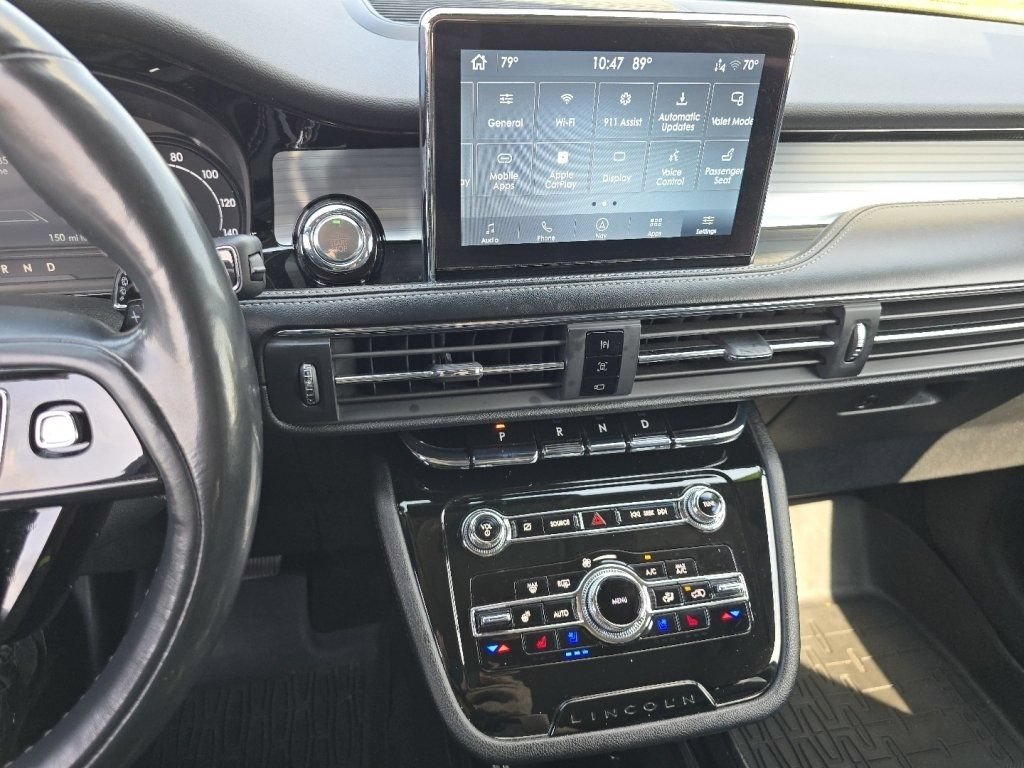 Used 2021 Lincoln Corsair AWD image 31