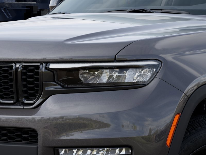 New 2025 Jeep Grand Cherokee L Limited w/ Black Appearance Package image 10