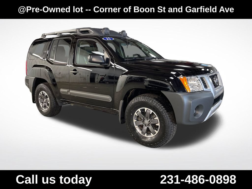 Used 2015 Nissan Xterra PRO-4X AWD/4WD image 7
