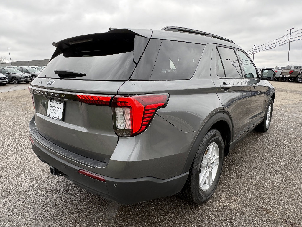 New 2026 Ford Explorer Active image 5