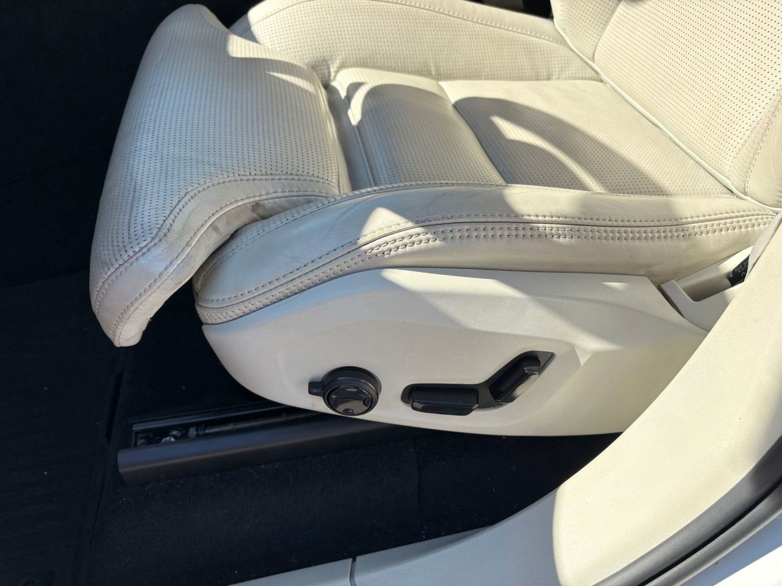 Certified 2022 Volvo XC90 T6 Inscription w/ Advanced Package image 13