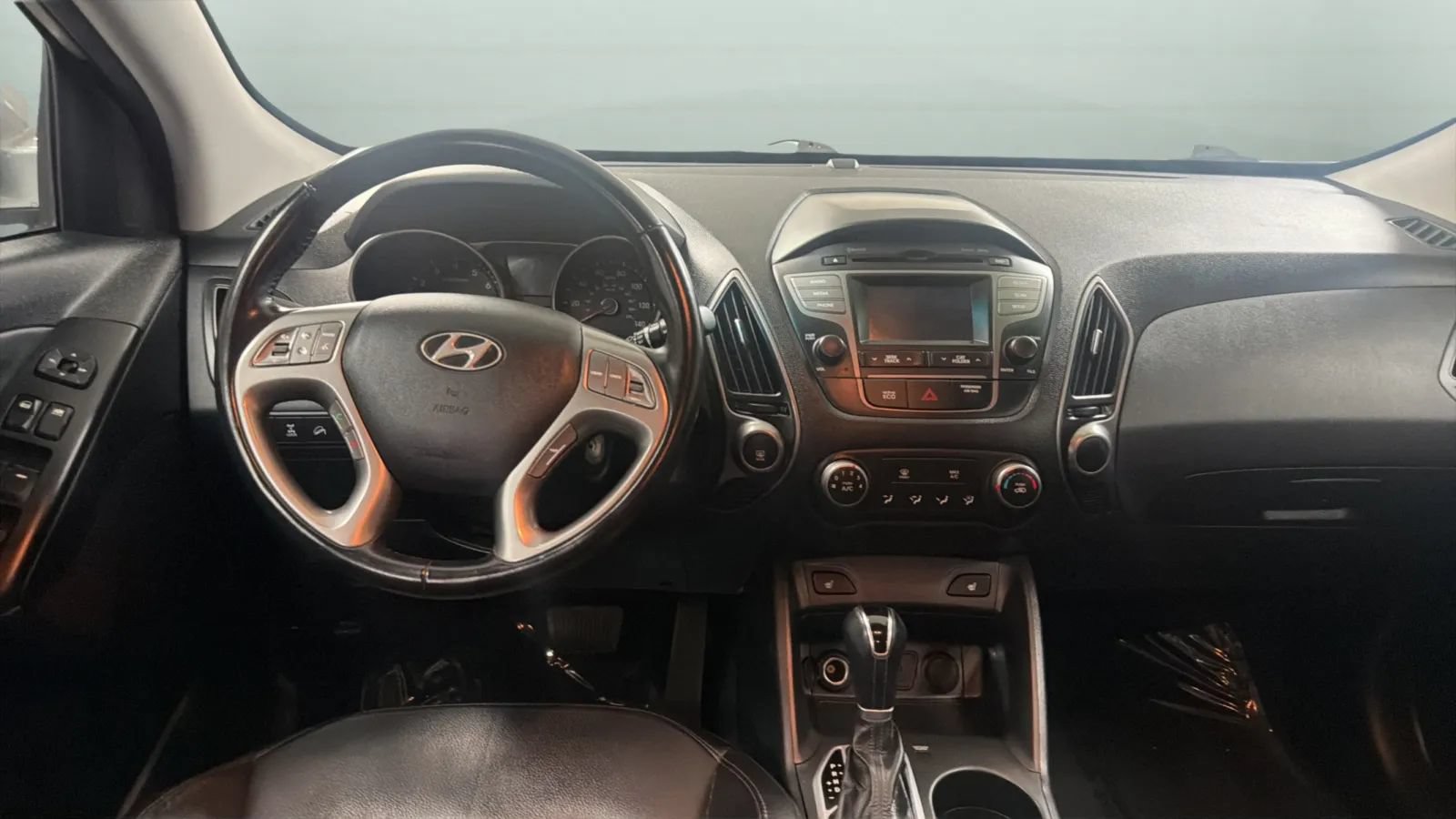Used 2014 Hyundai Tucson SE AWD/4WD image 10
