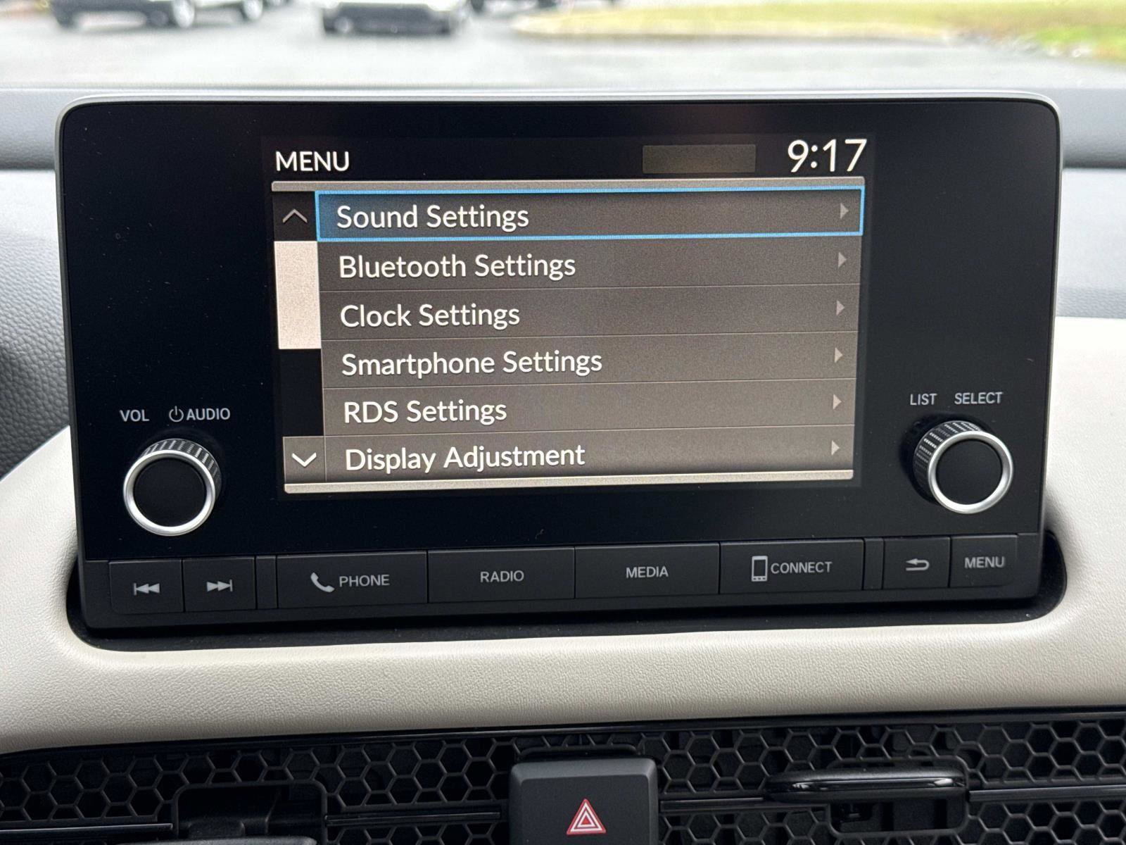 Used 2023 Honda HR-V LX image 3