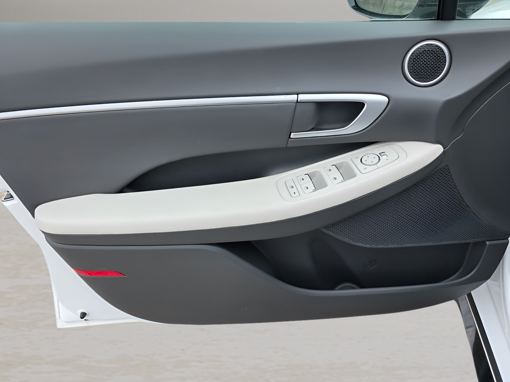 New 2026 Hyundai Sonata SEL FWD image 12