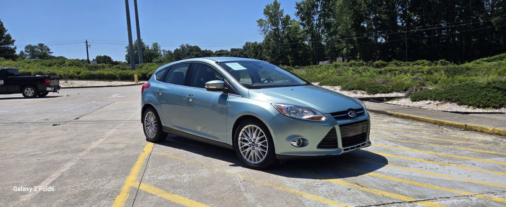 Used 2012 Ford Focus SEL FWD image 3