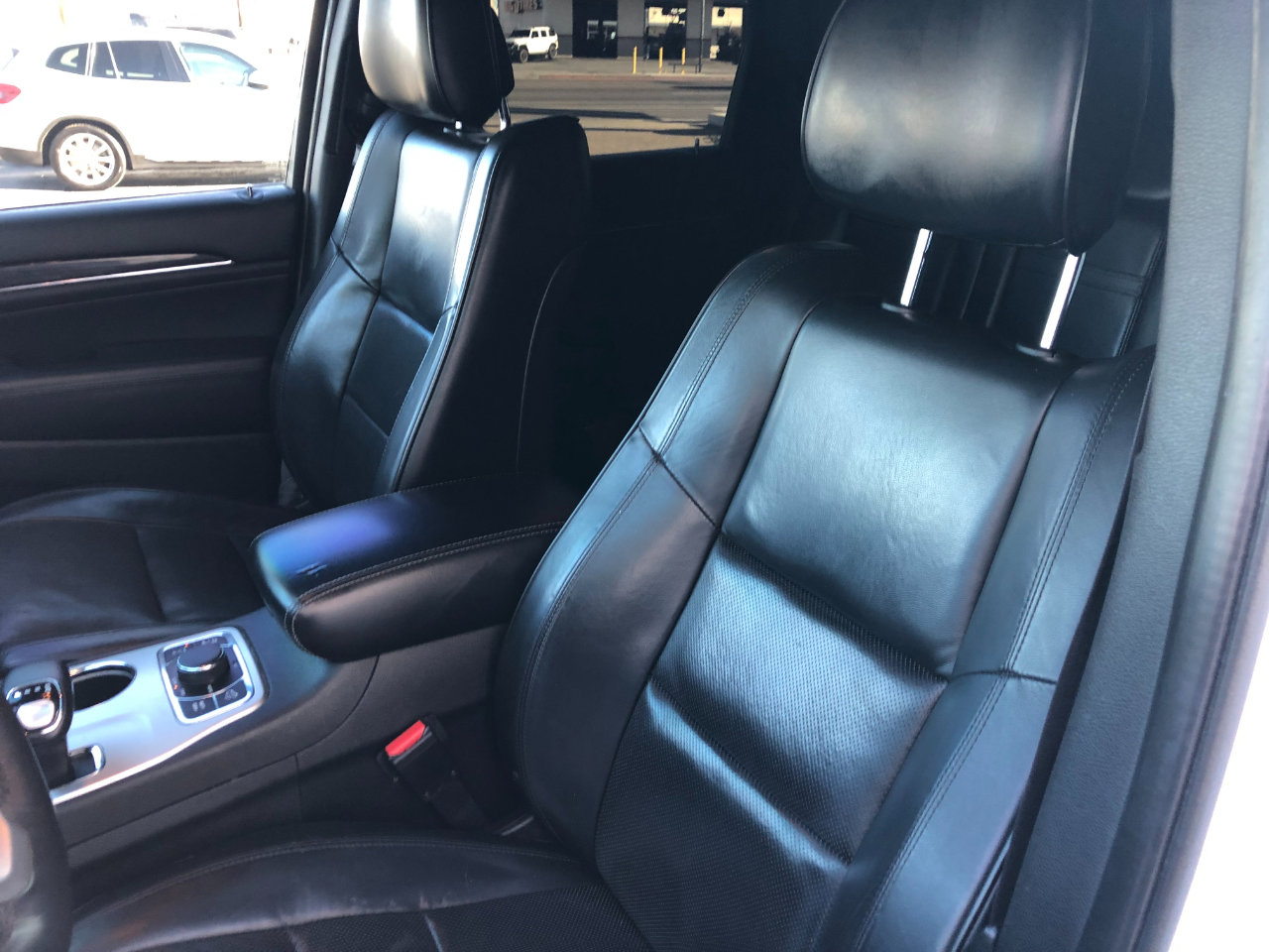 Used 2015 Jeep Grand Cherokee High Altitude image 12