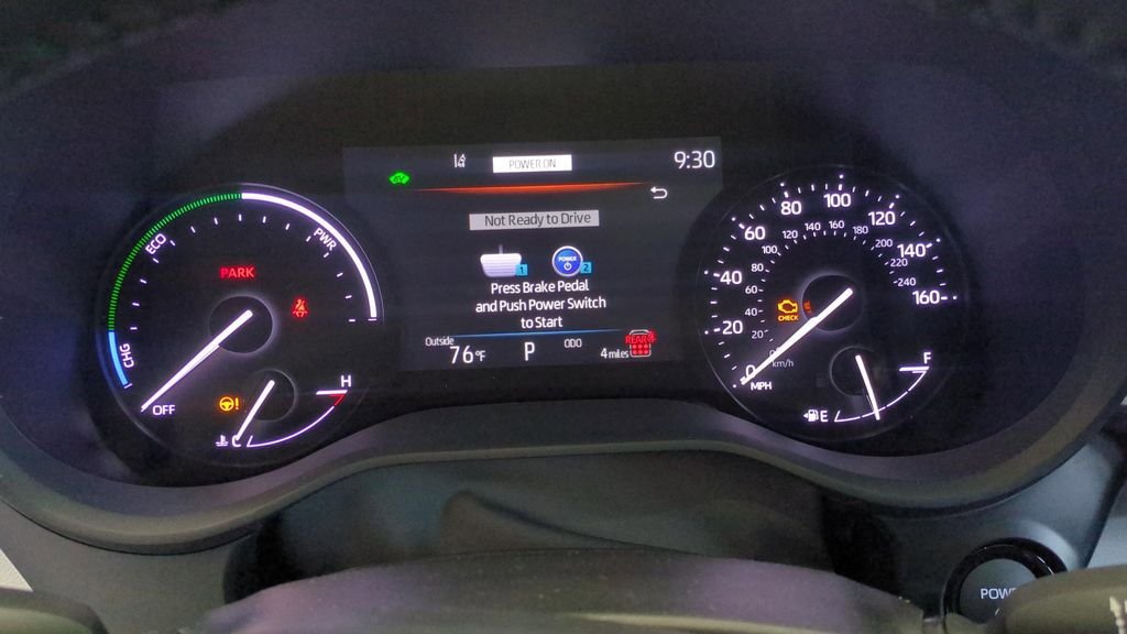 New 2026 Toyota Sienna XLE FWD image 22