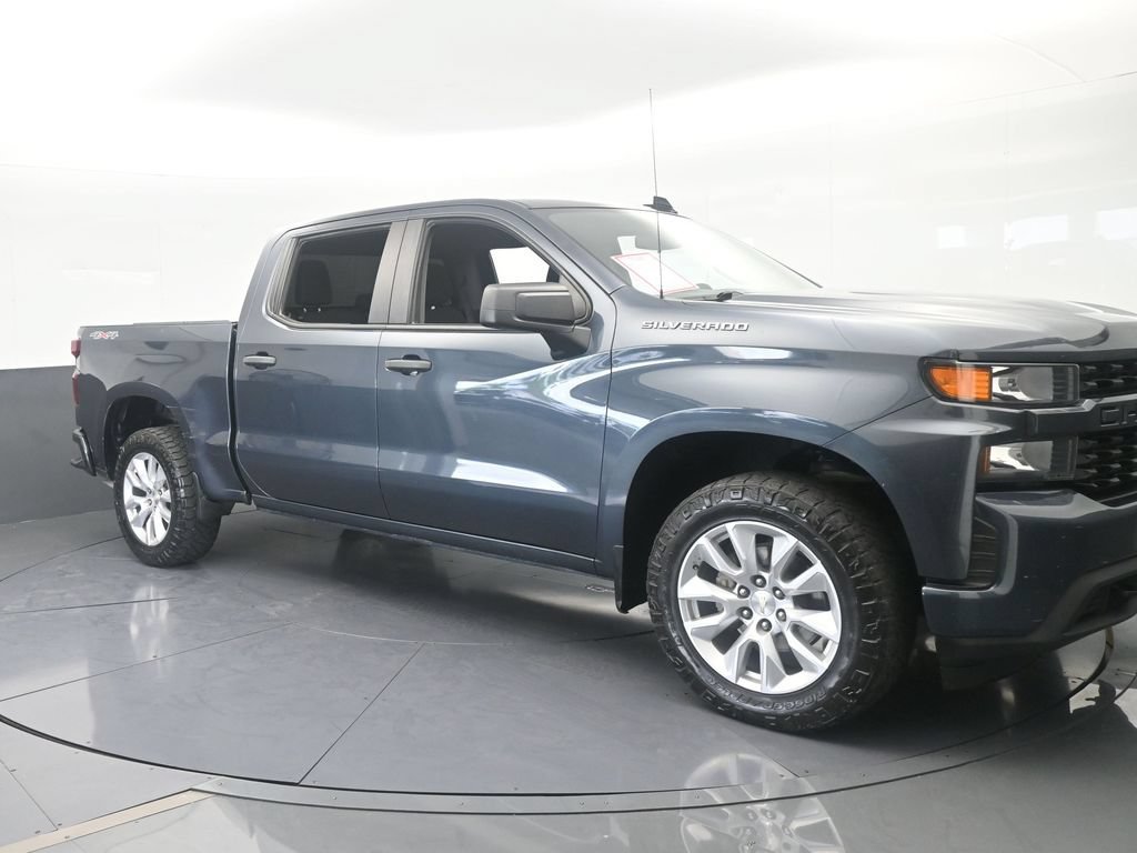 Used 2022 Chevrolet Silverado 1500 Custom w/ Safety Confidence Package AWD/4WD image 8