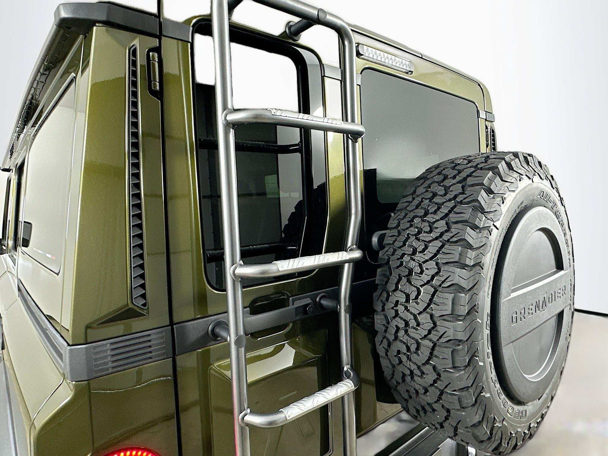 New 2025 INEOS Grenadier Quartermaster AWD/4WD image 42