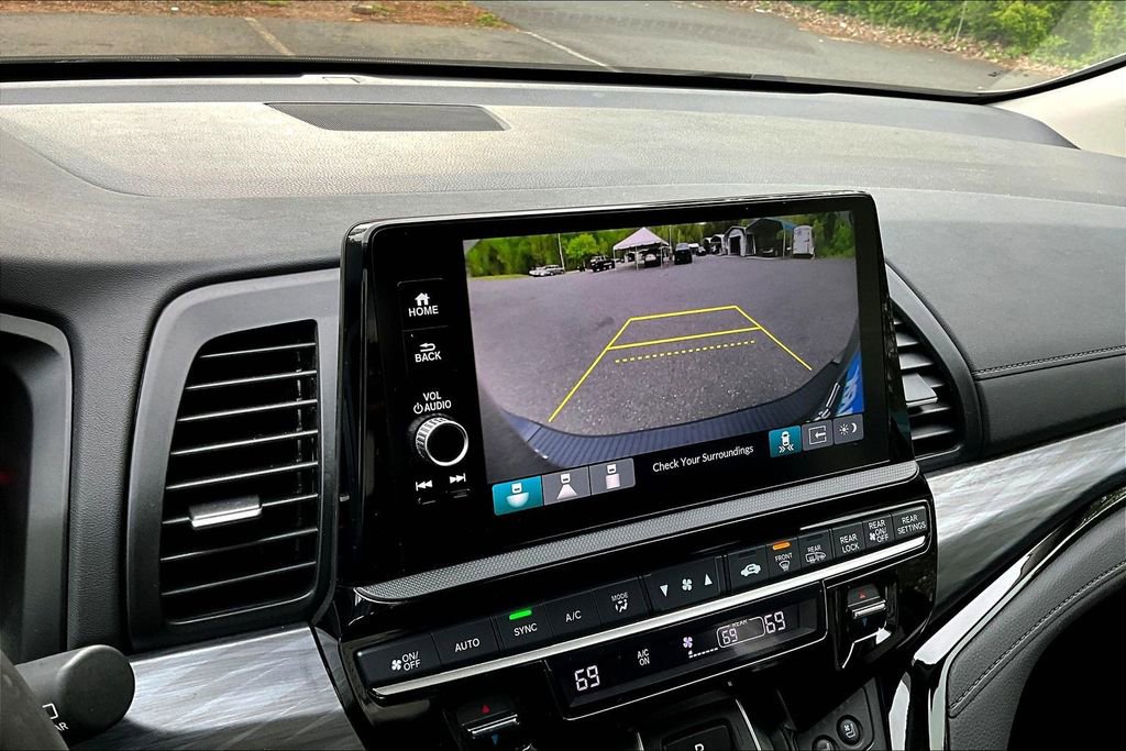 Used 2025 Honda Odyssey Elite image 13