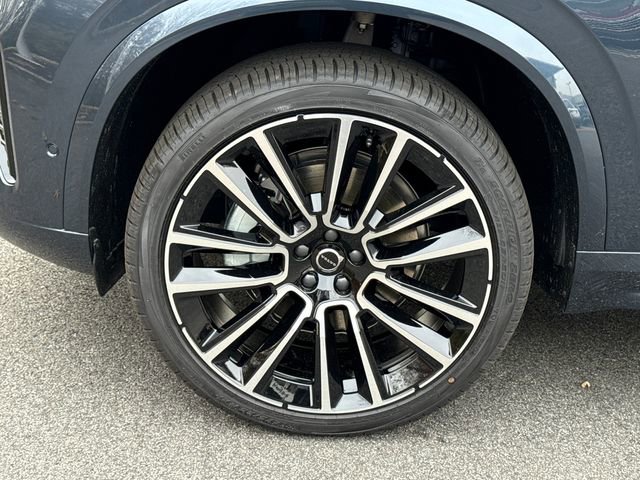 New 2026 Volvo XC90 B6 Ultra w/ Lounge Package image 8
