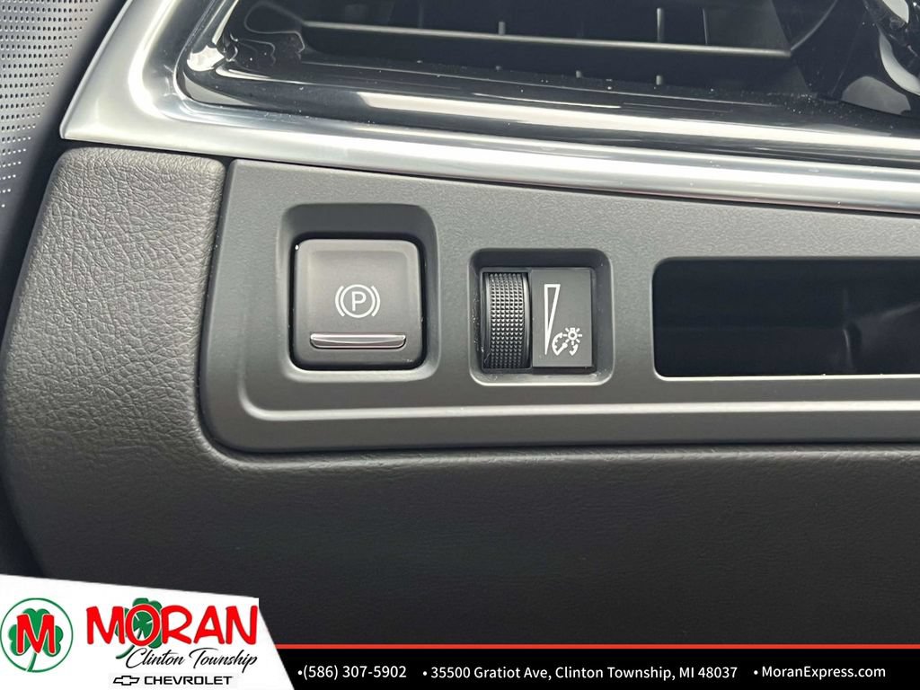 Certified 2024 Cadillac XT6 Premium Luxury FWD image 25