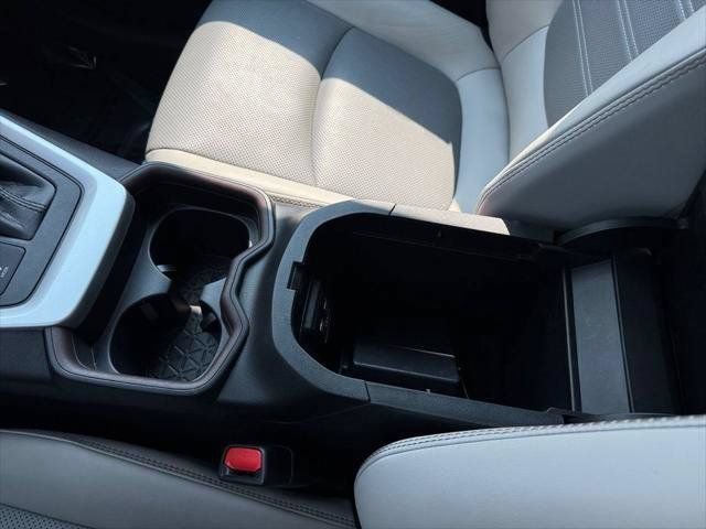 Certified 2021 Toyota RAV4 Limited AWD/4WD image 90
