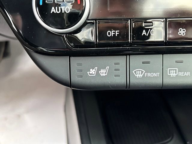 New 2026 Hyundai Elantra Limited image 10