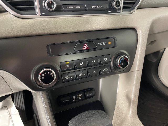 Used 2017 Kia Sportage LX AWD/4WD image 8