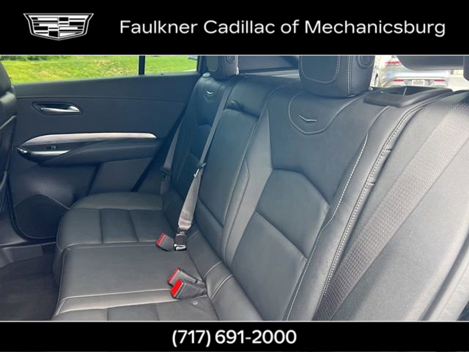 Used 2025 Cadillac XT4 Premium Luxury image 41