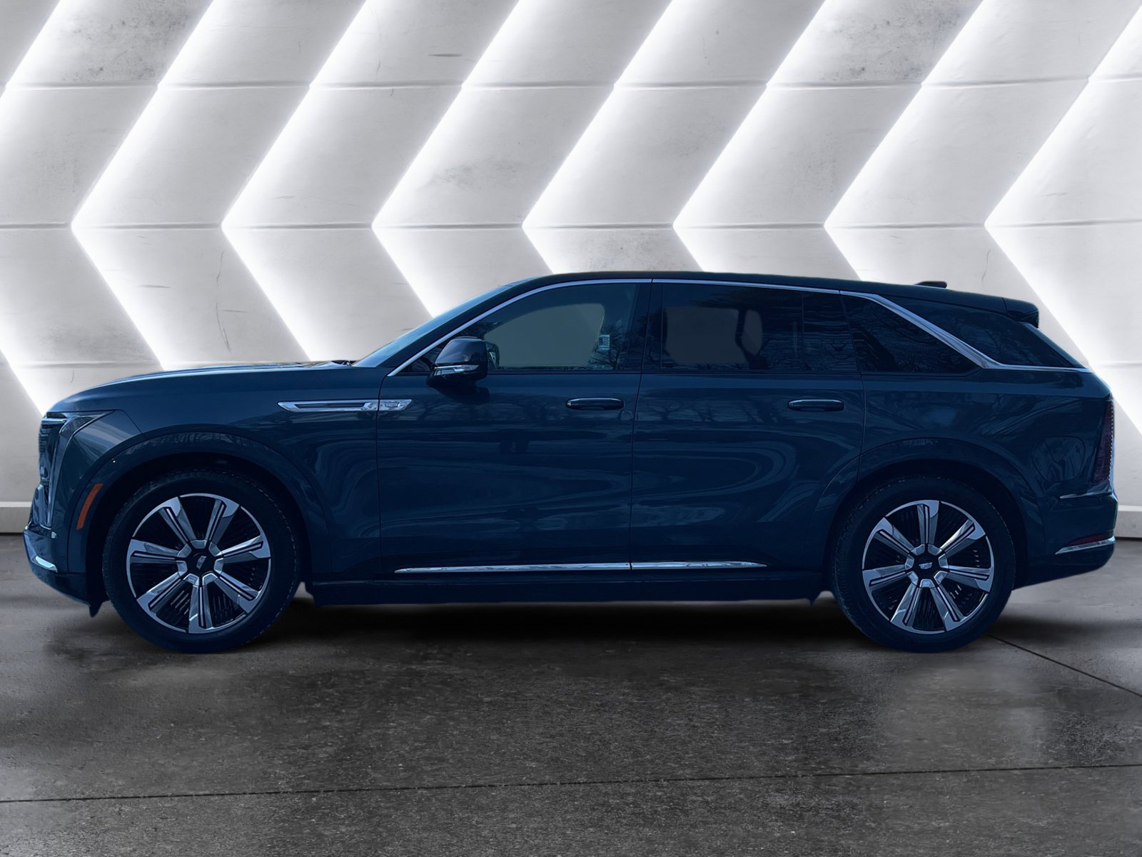 Used 2025 Cadillac Escalade IQ Luxury 2 image 3