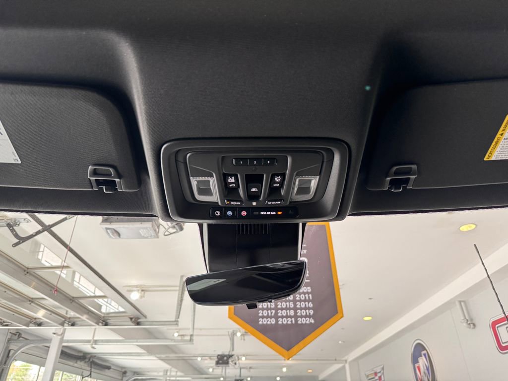 Certified 2024 Chevrolet Silverado 3500 High Country w/ High Country Premium Package image 29