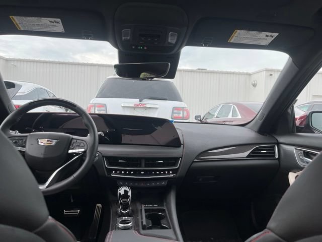 Used 2026 Cadillac CT5 Sport w/ Technology Package AWD/4WD image 3