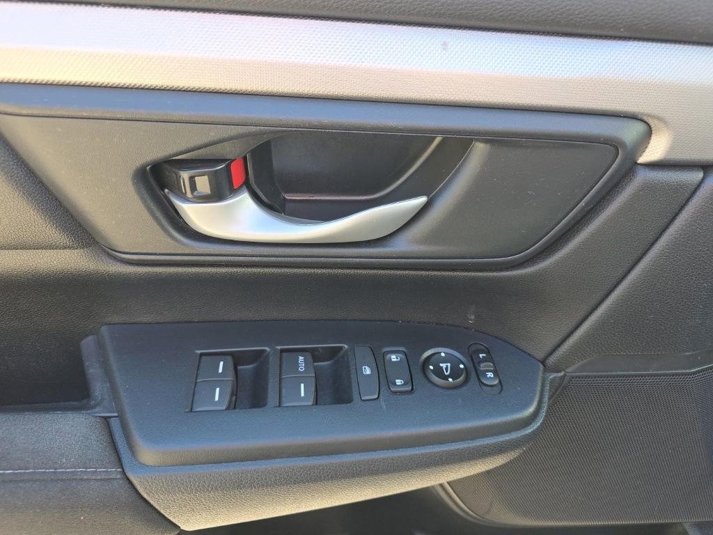 Used 2019 Honda CR-V LX image 19