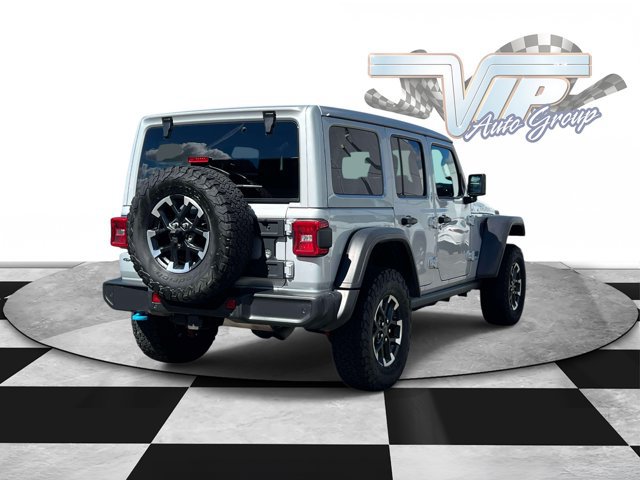 Used 2024 Jeep Wrangler Unlimited Rubicon 4xe w/ Safety Group AWD/4WD image 5