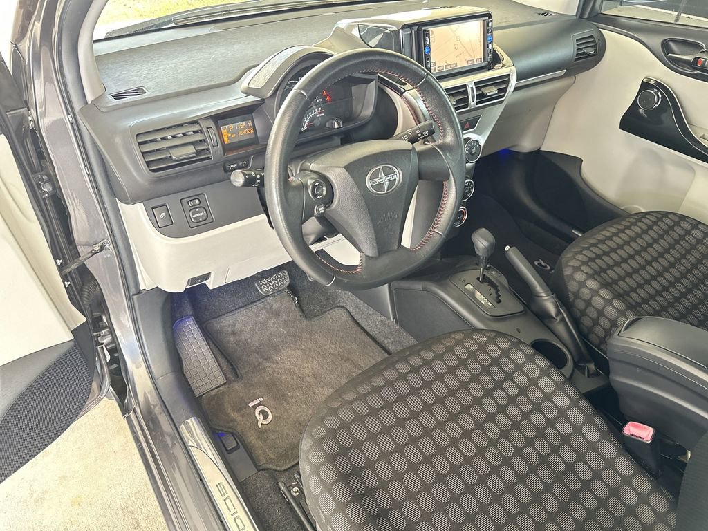 Used 2012 Scion iQ w/ Rear Speaker Pkg image 12