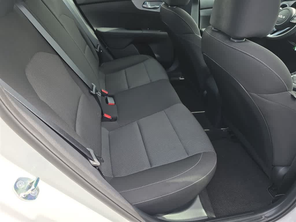 Used 2024 Kia Forte LXS w/ LXS Technology Package FWD image 22