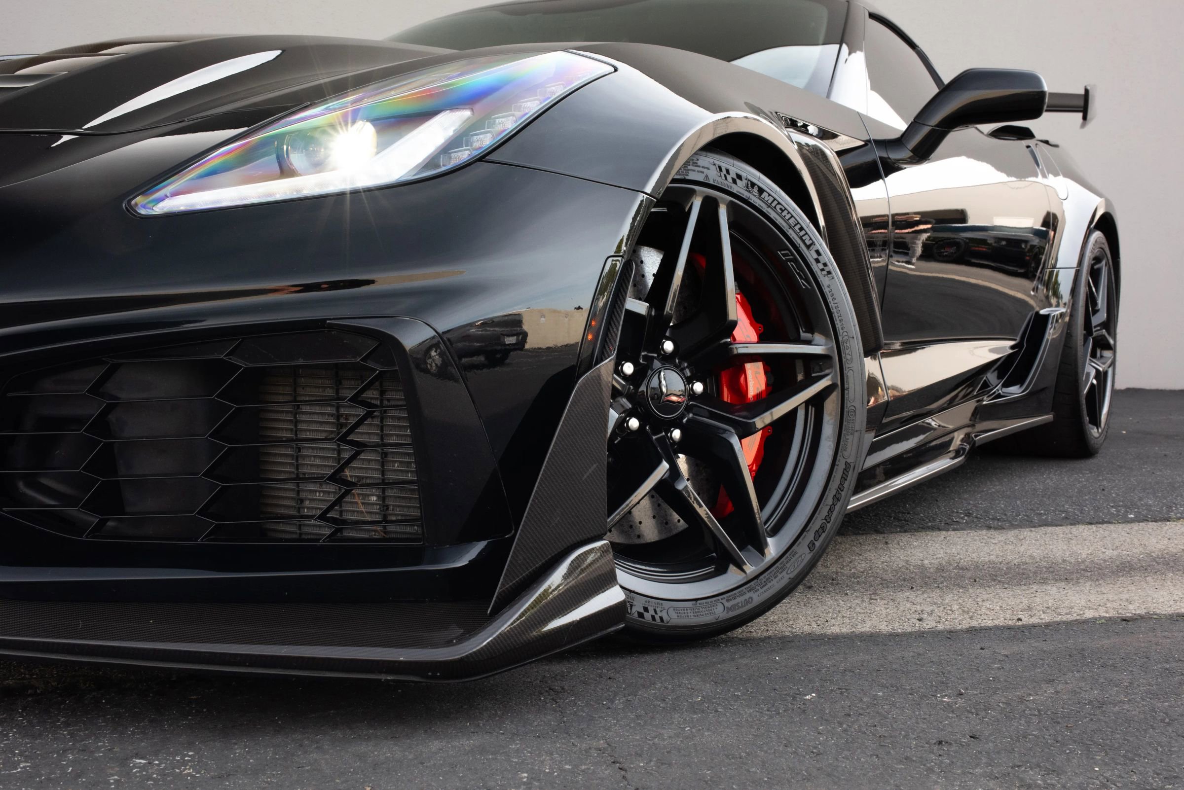 Used 2019 Chevrolet Corvette ZR1 RWD image 38