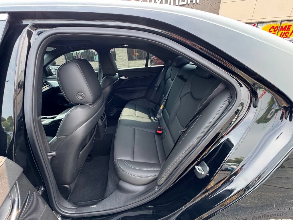 Used 2025 Cadillac CT4 Premium Luxury AWD/4WD image 9