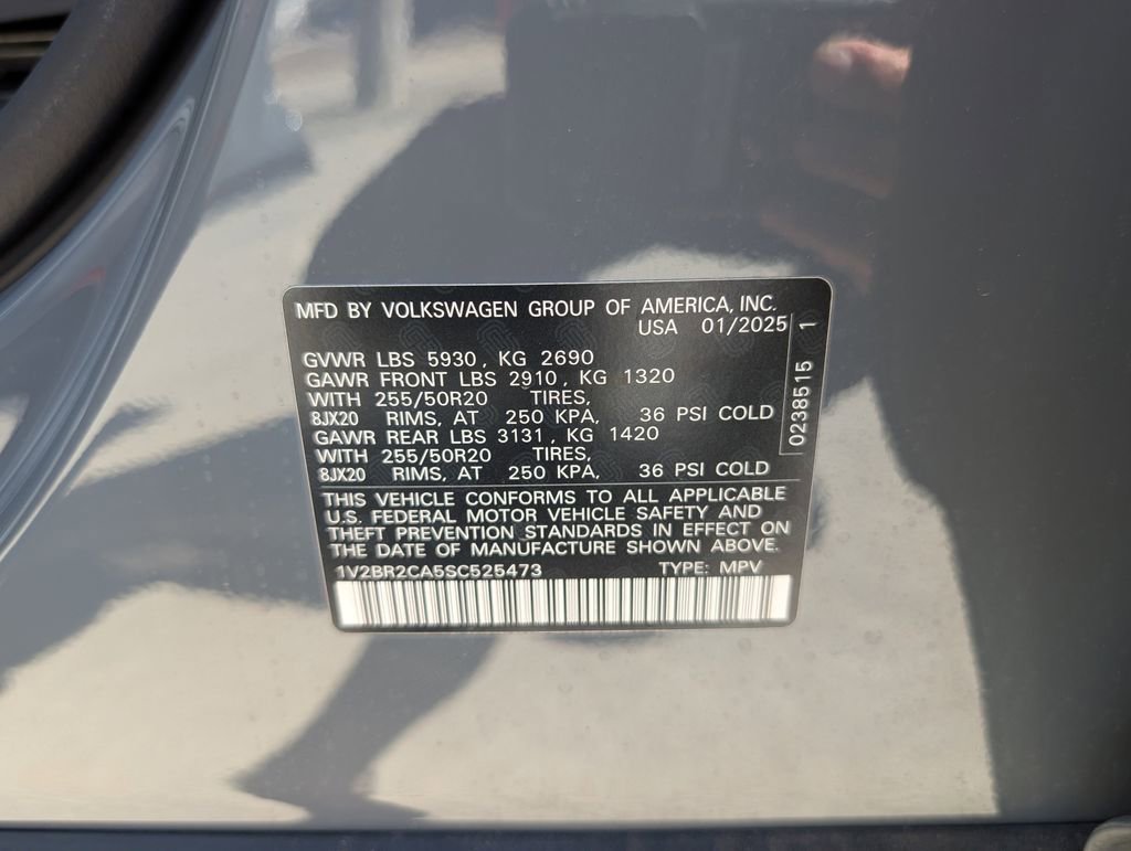 Used 2025 Volkswagen Atlas SEL image 31