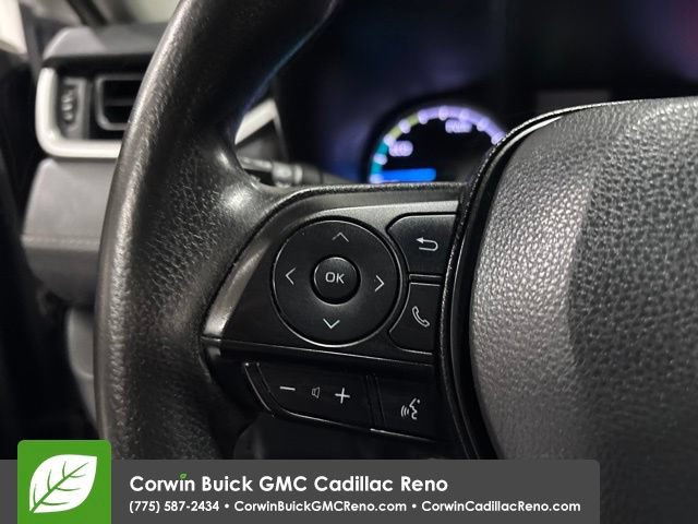 Used 2019 Toyota RAV4 XLE w/ Carpet Mat Package AWD/4WD image 18