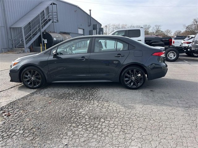 Used 2024 Toyota Corolla SE image 6