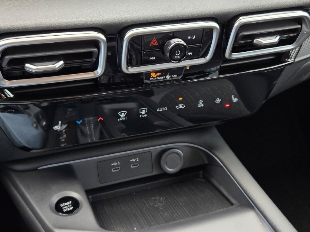 New 2027 Nissan Sentra SV w/ Floor Mat Package FWD image 20