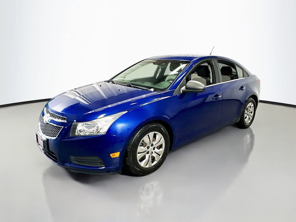 Used 2012 Chevrolet Cruze LS image 29