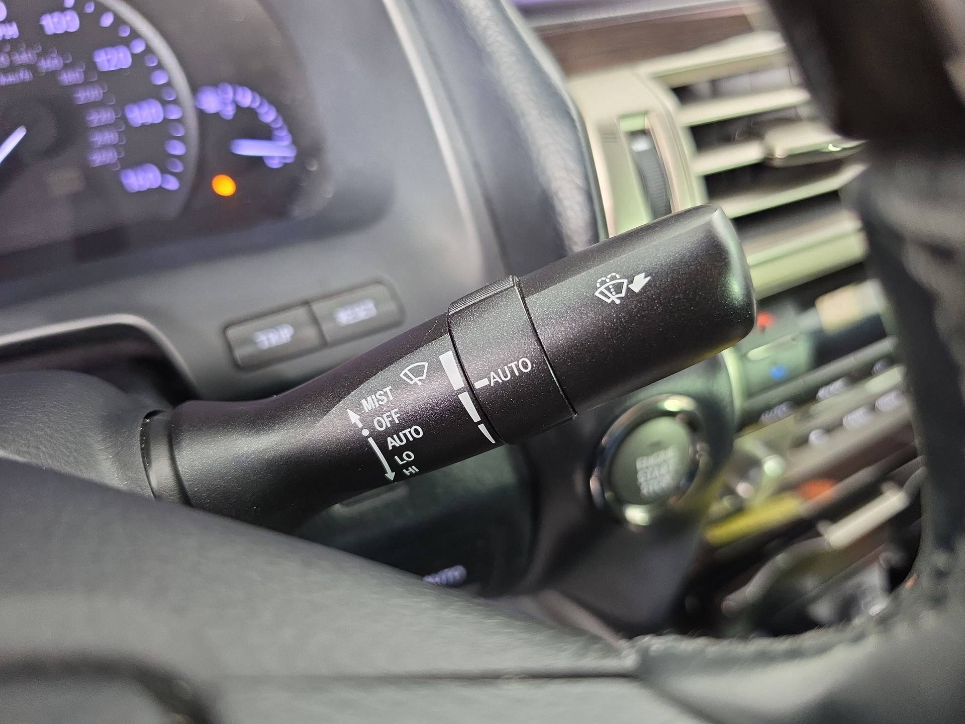 Used 2014 Lexus LS 460 w/ Comfort Package RWD image 25