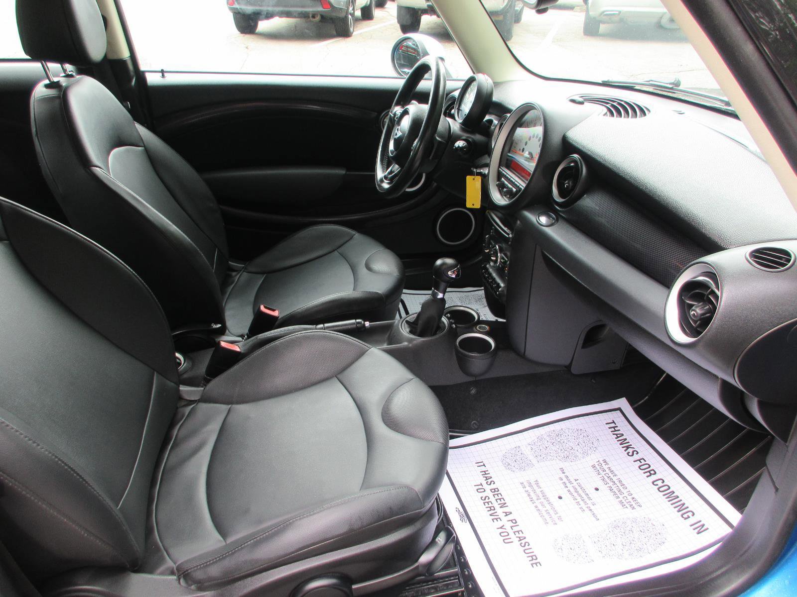 Used 2011 MINI Cooper S FWD image 17