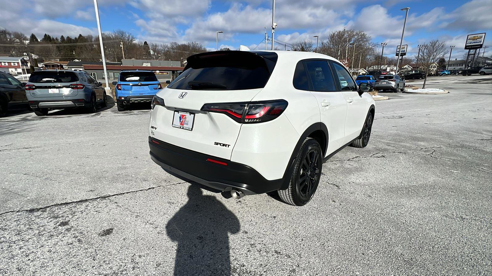 New 2026 Honda HR-V Sport image 4