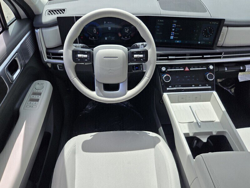 New 2027 Hyundai Santa Fe SE FWD image 7