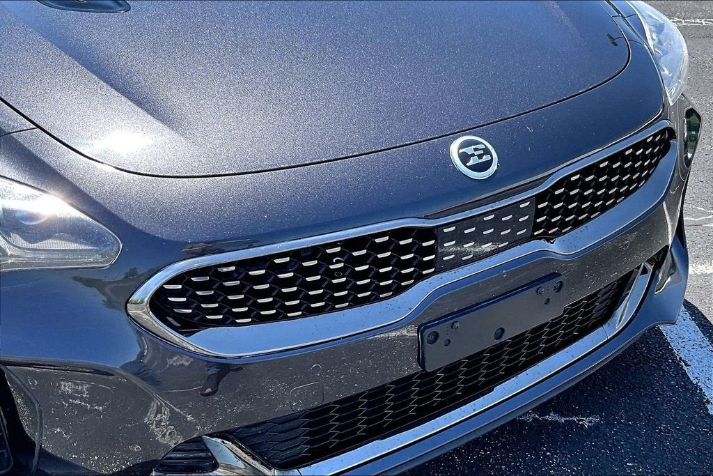 Used 2018 Kia Stinger GT1 AWD/4WD image 28