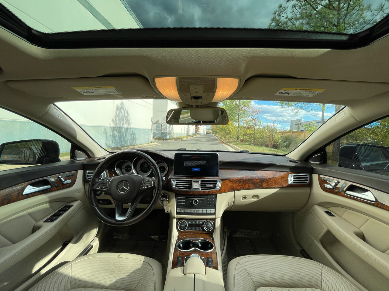 Used 2015 Mercedes-Benz CLS 400 4dr Sdn CLS 400 RWD image 5