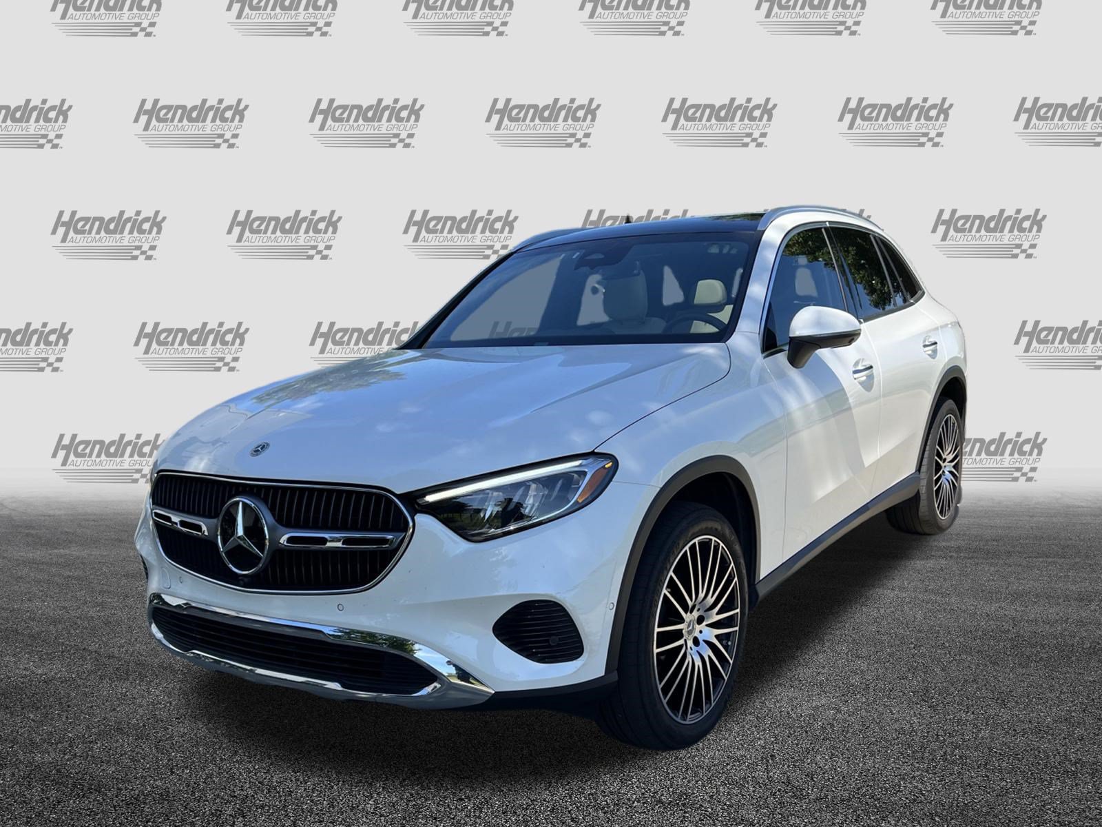 Used 2023 Mercedes-Benz GLC 300 image 6