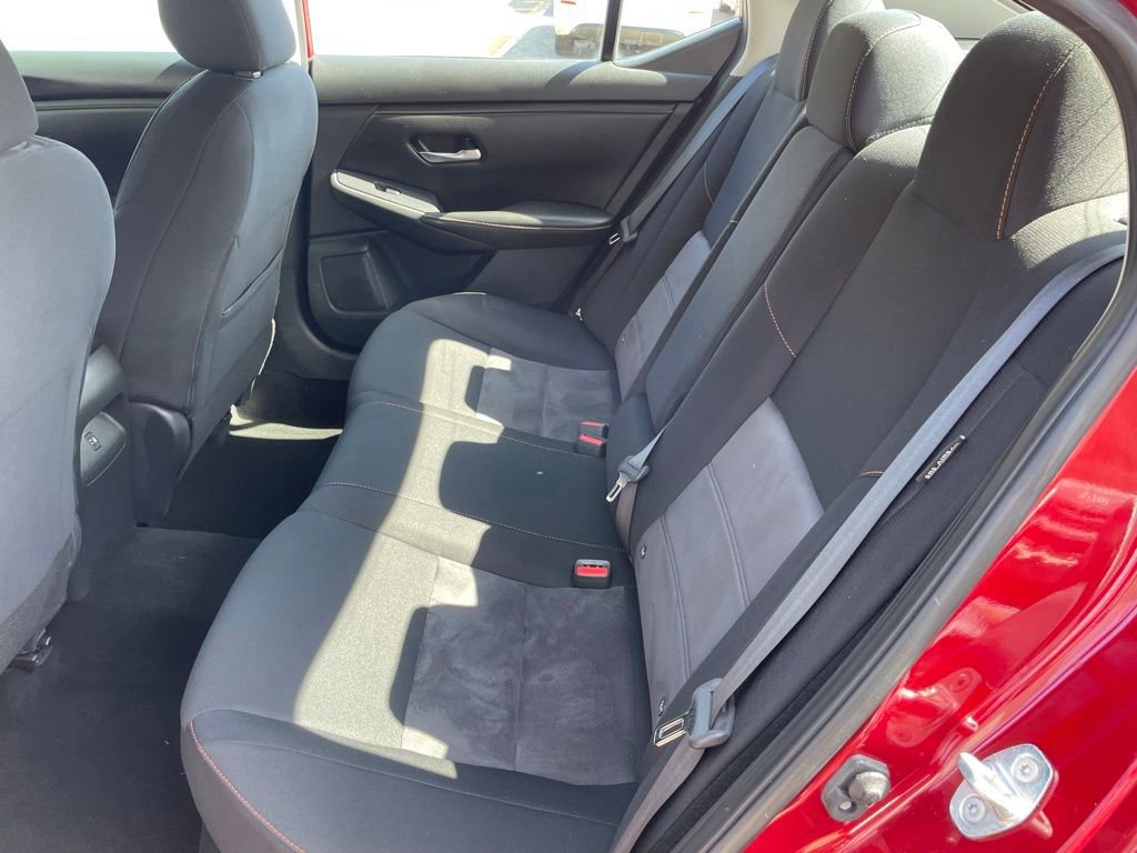 Certified 2022 Nissan Sentra SR FWD image 27