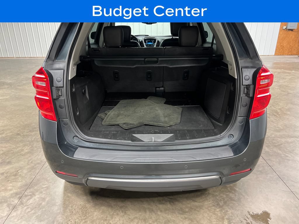 Used 2017 Chevrolet Equinox Premier w/ Enhanced Convenience Package FWD image 11